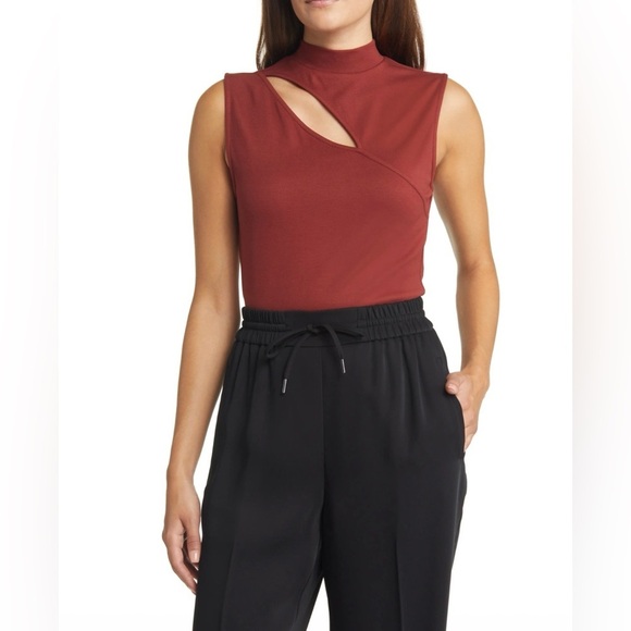 Halogen Tops - NWT HALOGEN Cut-Out Sleeveless Mock Neck Top - XXL Burgundy Russet
